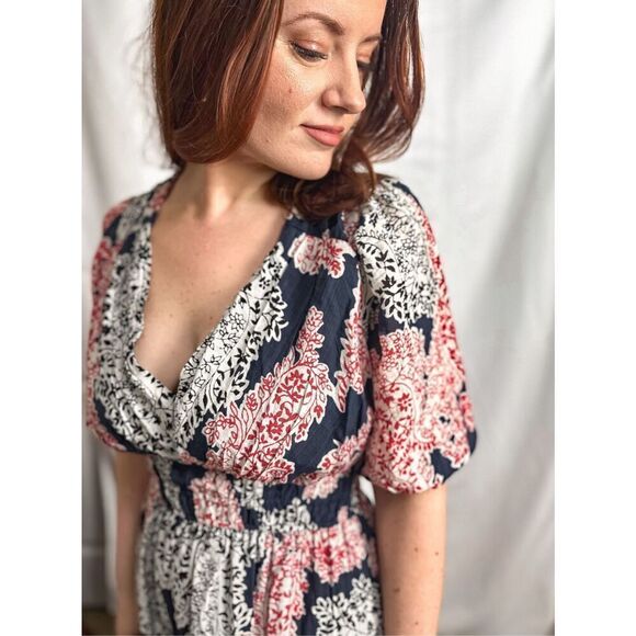 Francesca’s Audrey Parks Dress - Picture 4 of 13